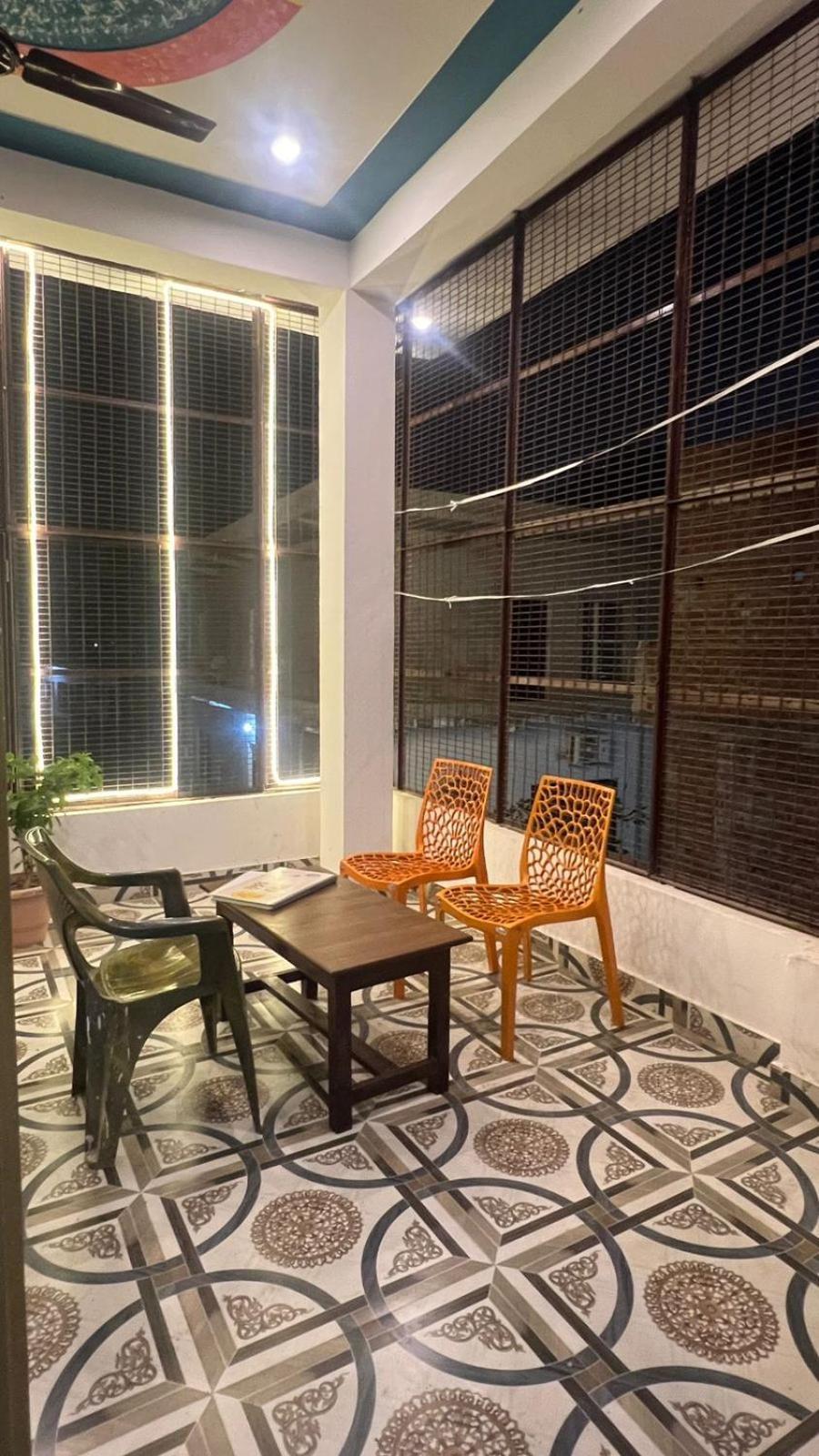 Veda Palace, 900 Meter Distancce From Temple Ayodhya Luaran gambar